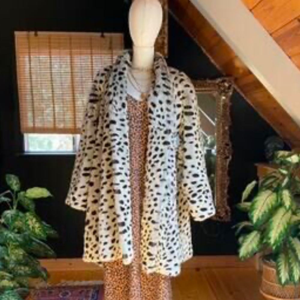 Faux Fur Coat Spotted Vintage